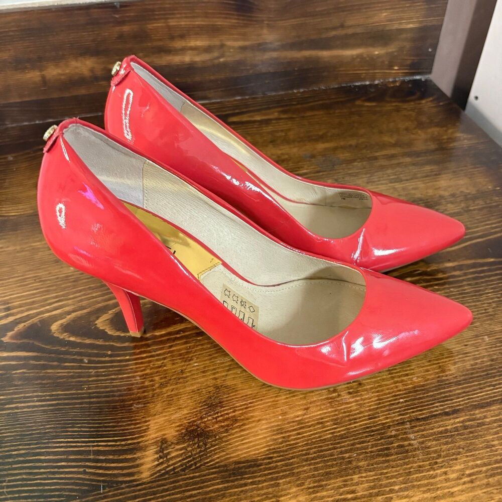 MICHAEL Michael Kors Coral Flex Mid Pumps Size 7